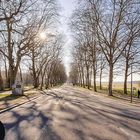 Le - Parking And Comfort In The Centre Caen